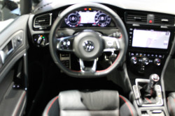 VW Golf GTI 2.0 TSI