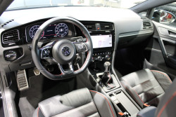 VW Golf GTI 2.0 TSI